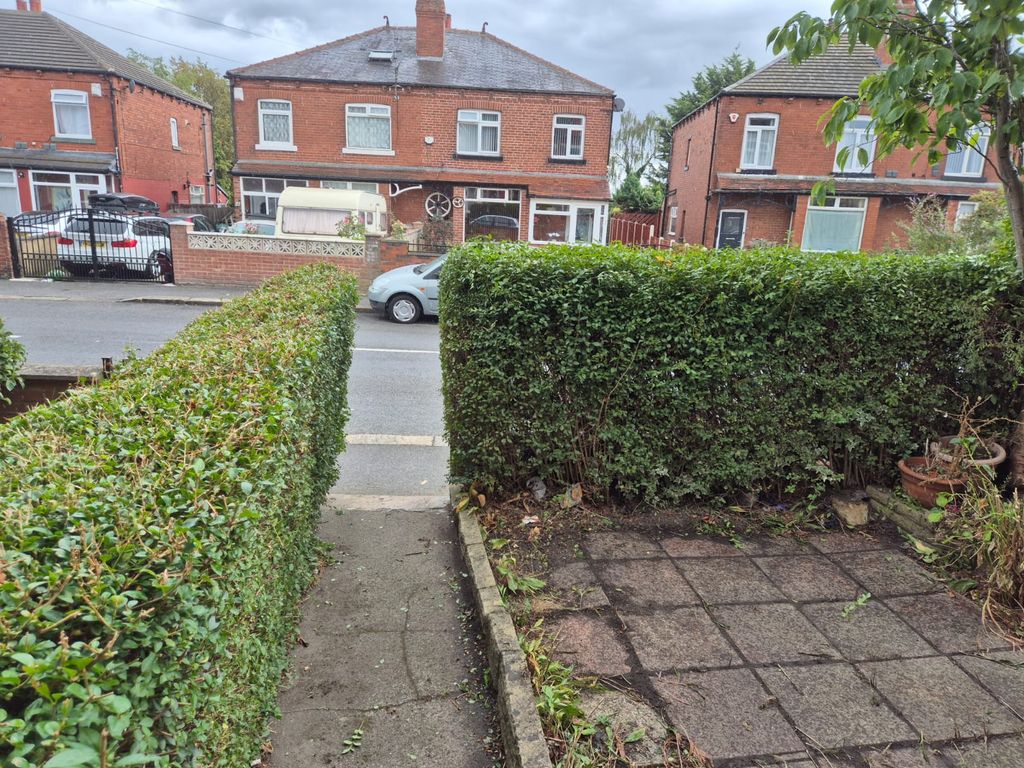 Property photo 2 of 13