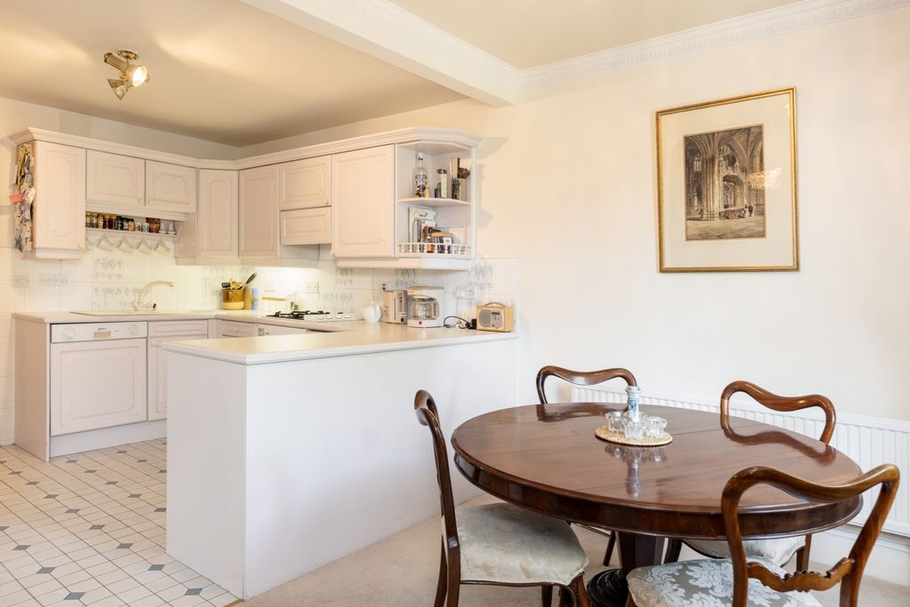 Property photo 3 of 11 Reception Room Kitchen (3)