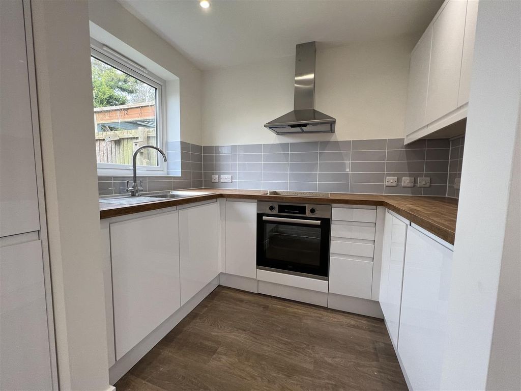 Property photo 3 of 5 Img_6174.Jpg