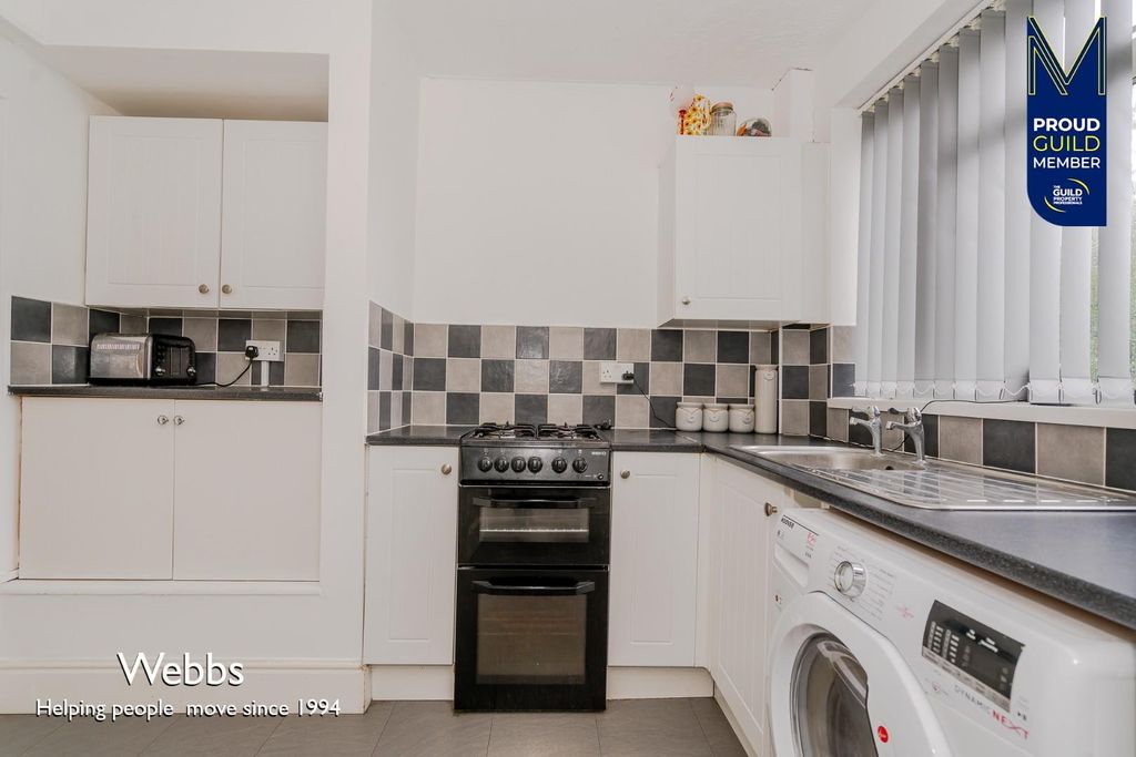 Property photo 2 of 32 © Webbs Estate Agents © (5 Of 33).Jpg