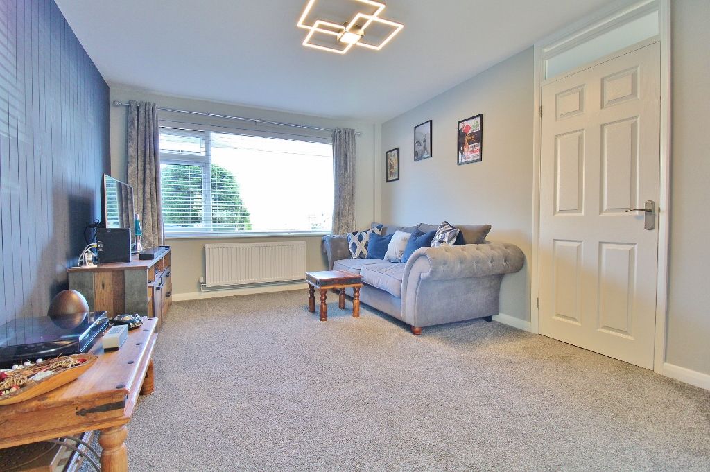 Property photo 3 of 29
