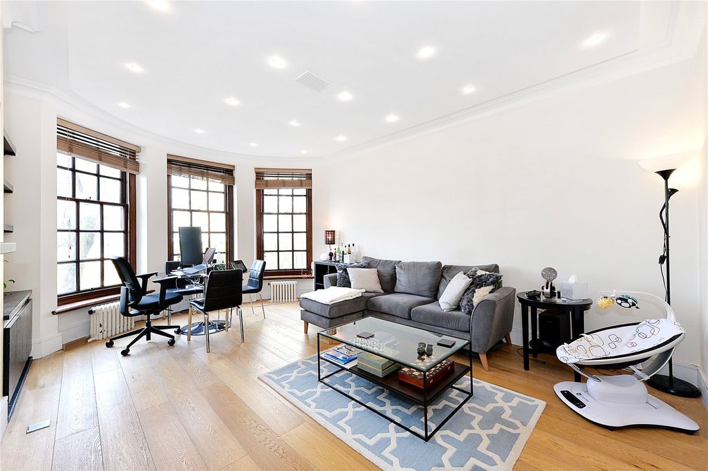 Property photo 3 of 9 Picture No. 08