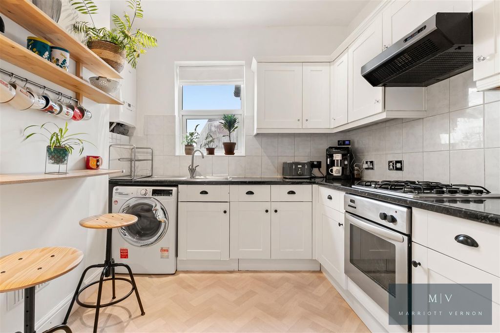 Property photo 2 of 14 Brigstock Road 13A MV-5.Jpg