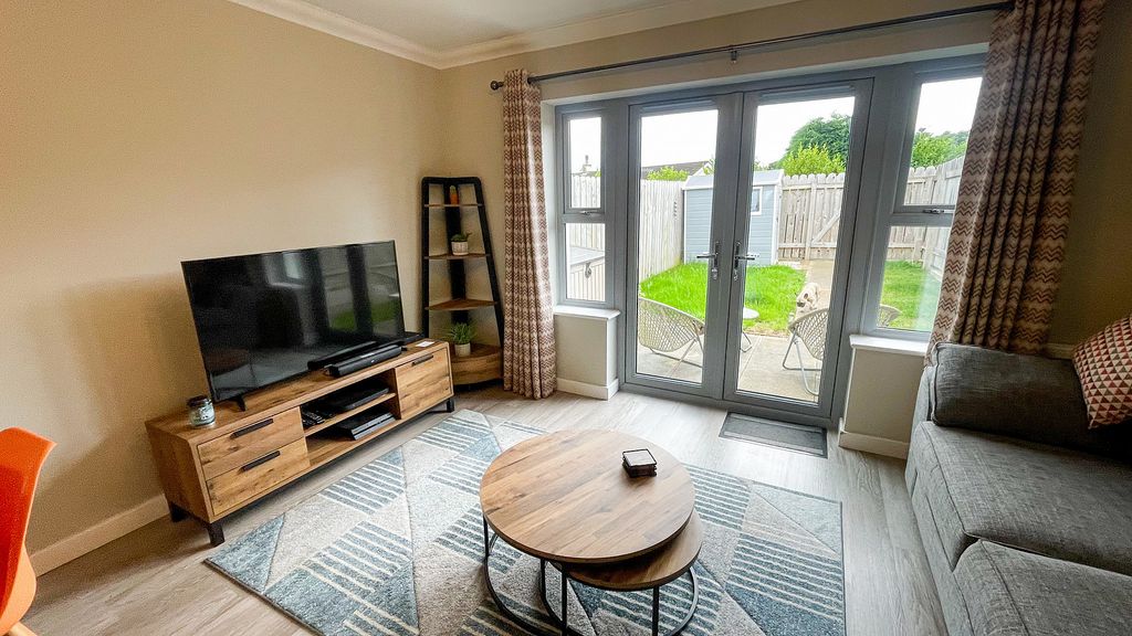 Property photo 3 of 15