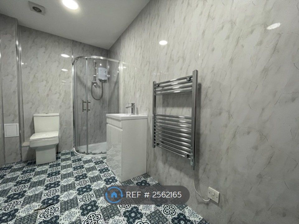 Property photo 3 of 3
