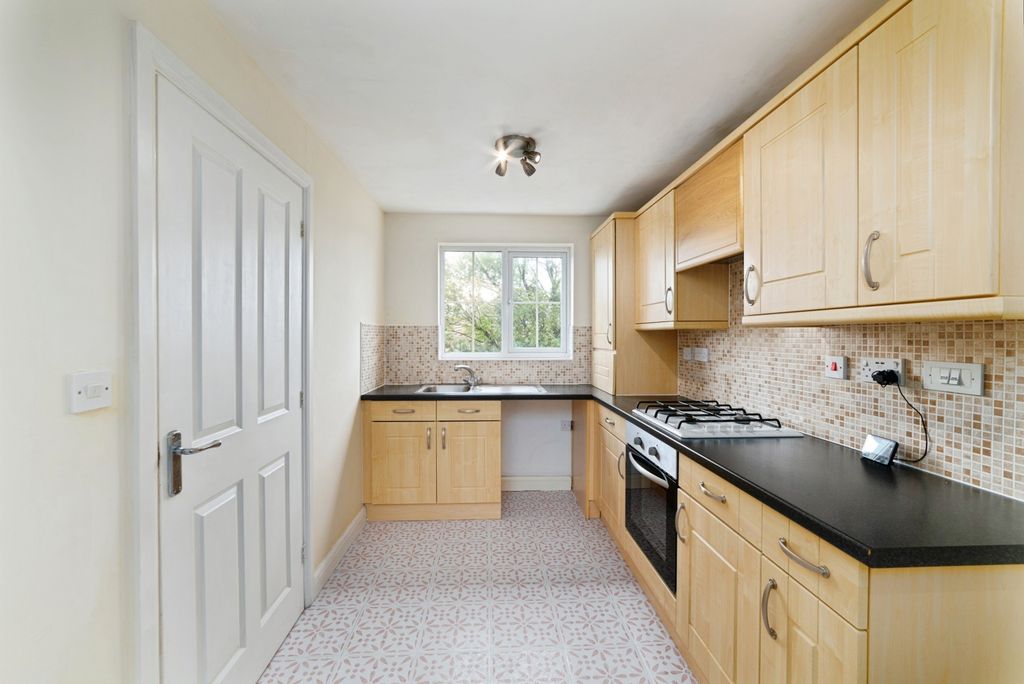 Property photo 3 of 19 Pbox-Img.Jpg
