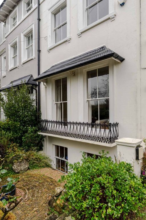 Property photo 3 of 29