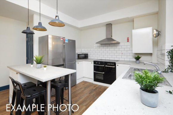 Property photo 2 of 10 8807680.Jpg