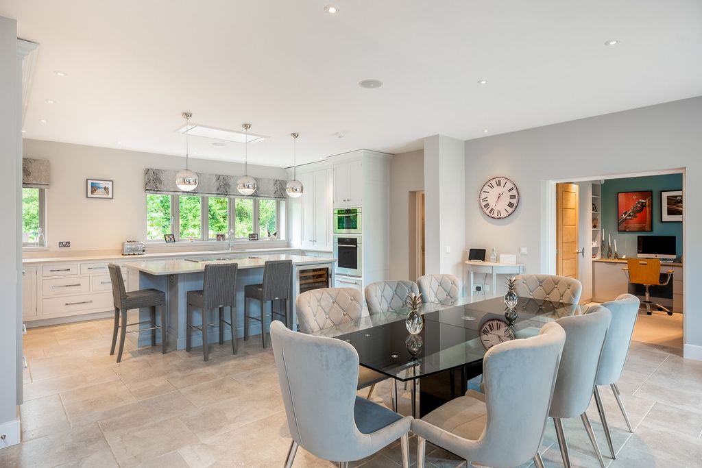 Additional image 11 of 6 bed equestrian for saleFosse Way, Ettington, Stratford-Upon-Avon Warwickshire CV37