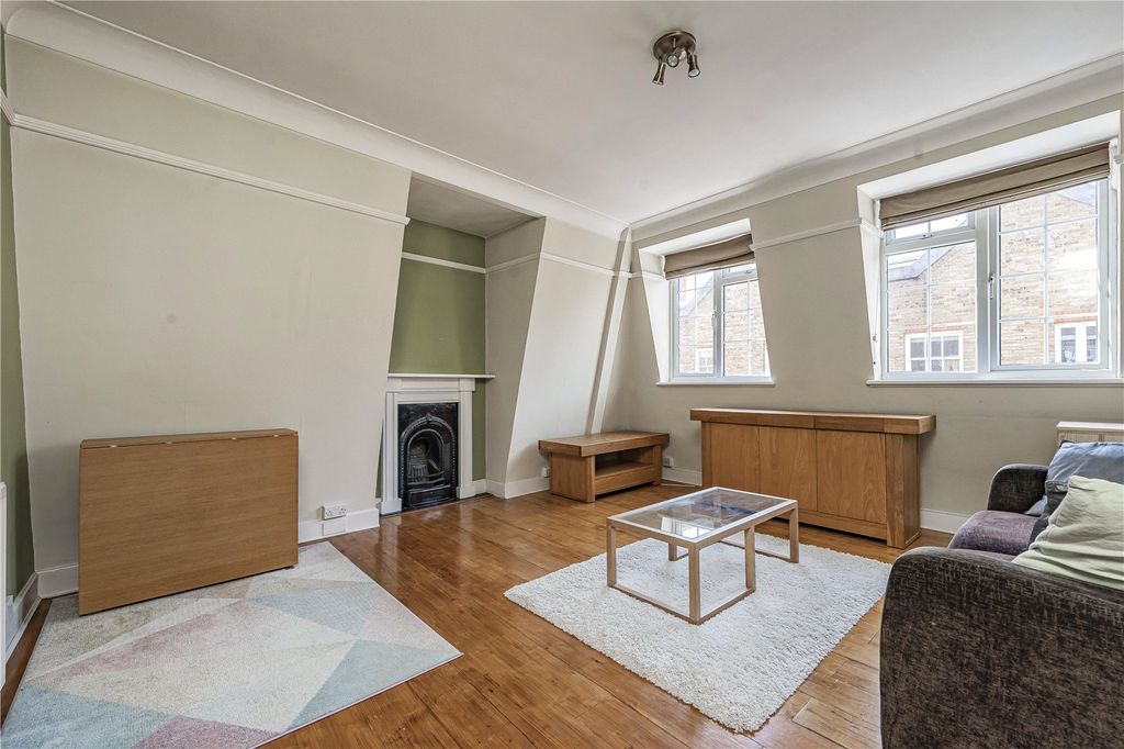 Property photo 2 of 9 Picture No. 11