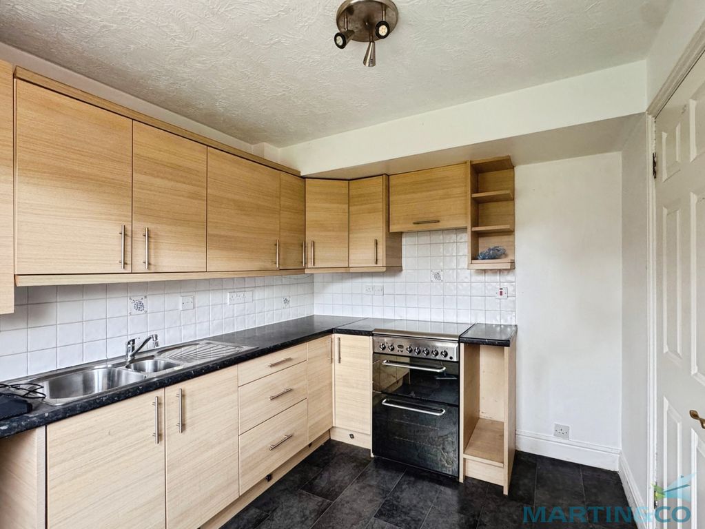 Property photo 3 of 14 79ba1527-7-4F6A-9C18-028Bff325D00-1542-000000434E4