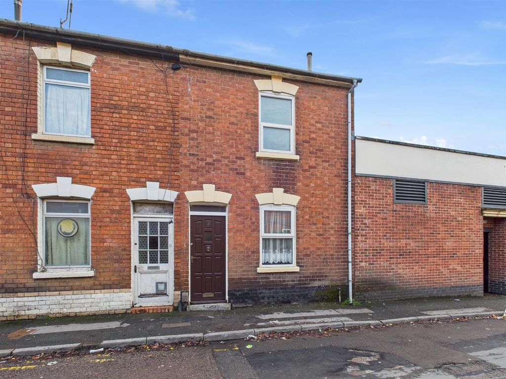 Property photo 1 of 15