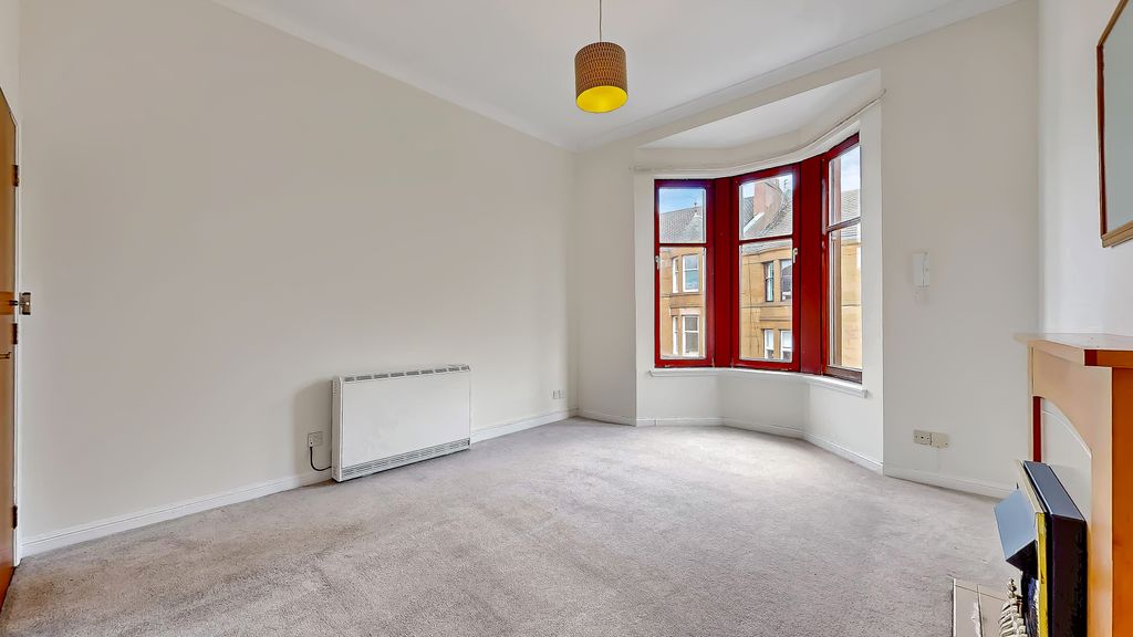 Property photo 3 of 22 14-Print-125 Wilton Street Flat 18_15