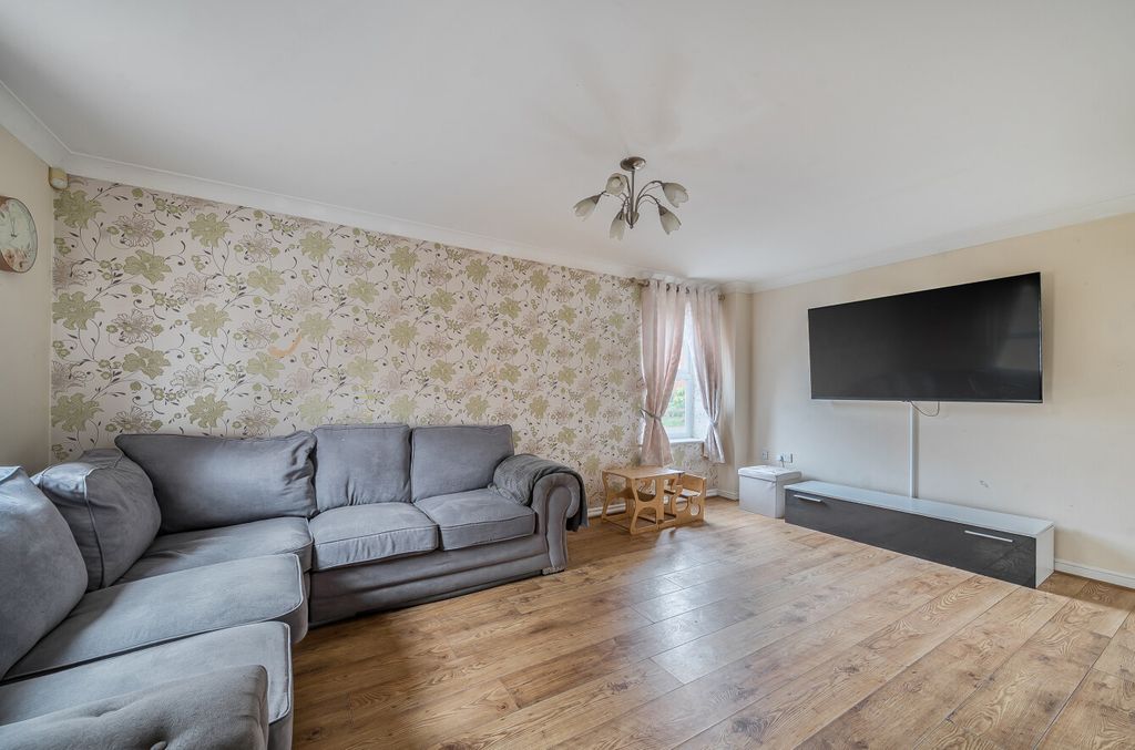 Property photo 2 of 21 1396647-14-6960Fc...