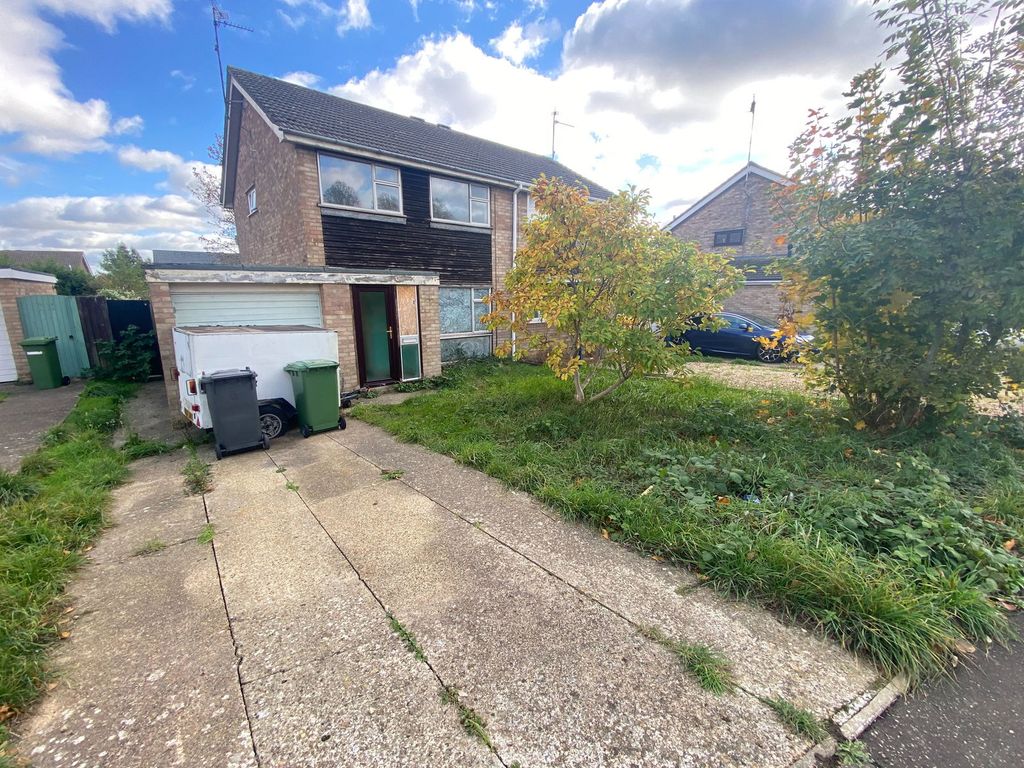 Property photo 1 of 9