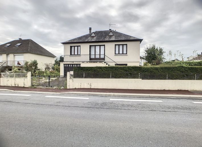 Property photo 1 of 8
