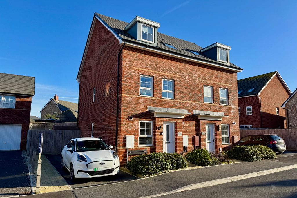 Property photo 1 of 15 Front Of Property