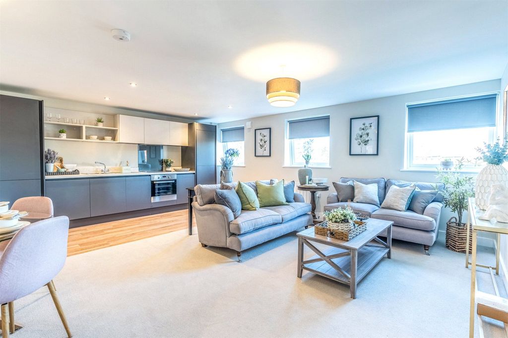 Property photo 1 of 25 Picture No. 31