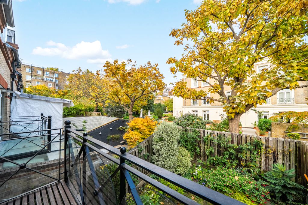 Property photo 2 of 10