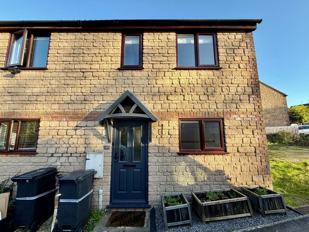 Property photo 1 of 19