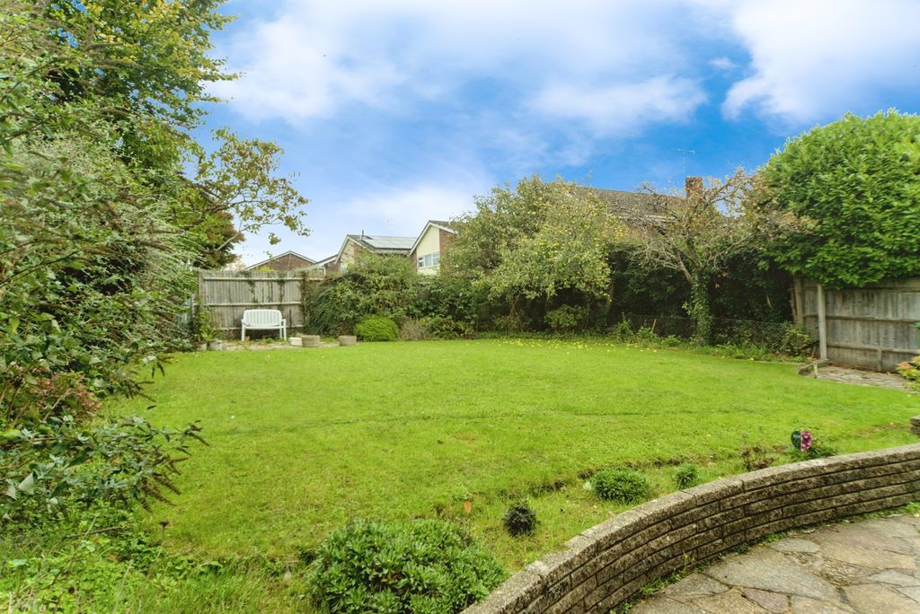 Property photo 3 of 16 Photo