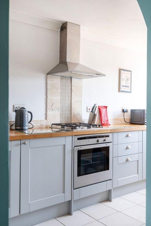 Property photo 3 of 22