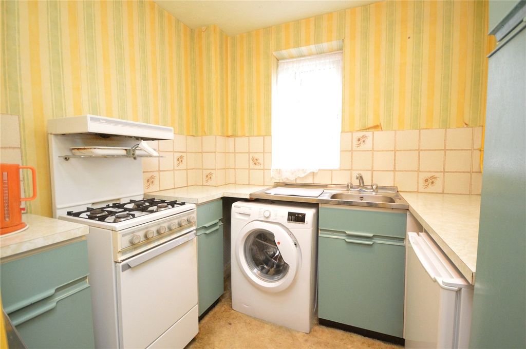 Property photo 2 of 7 Picture 2