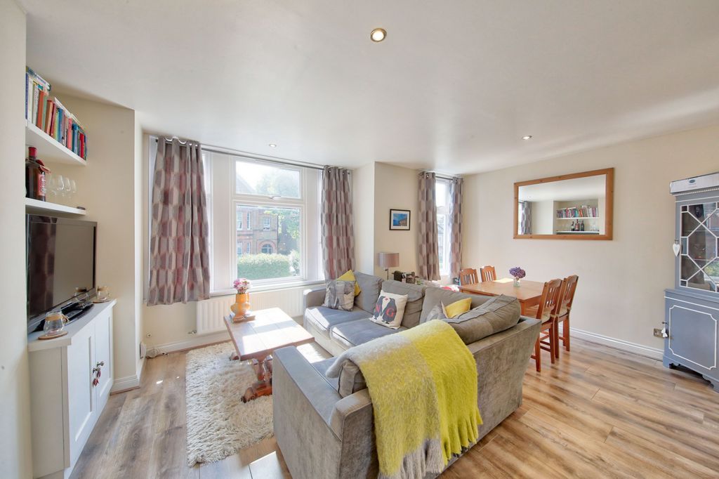 Property photo 2 of 7 Photo 7