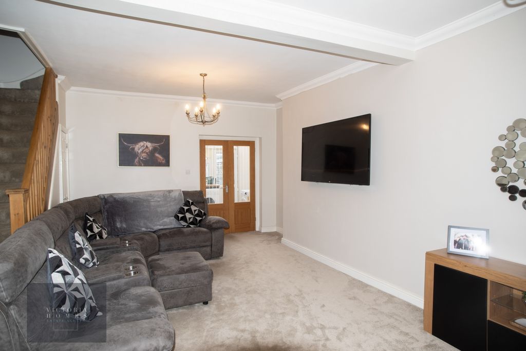 Property photo 2 of 21 Photo 2