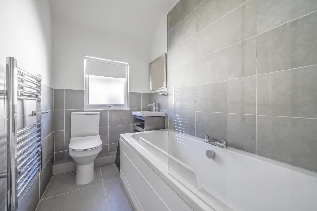 Property photo 3 of 12 Bathroom