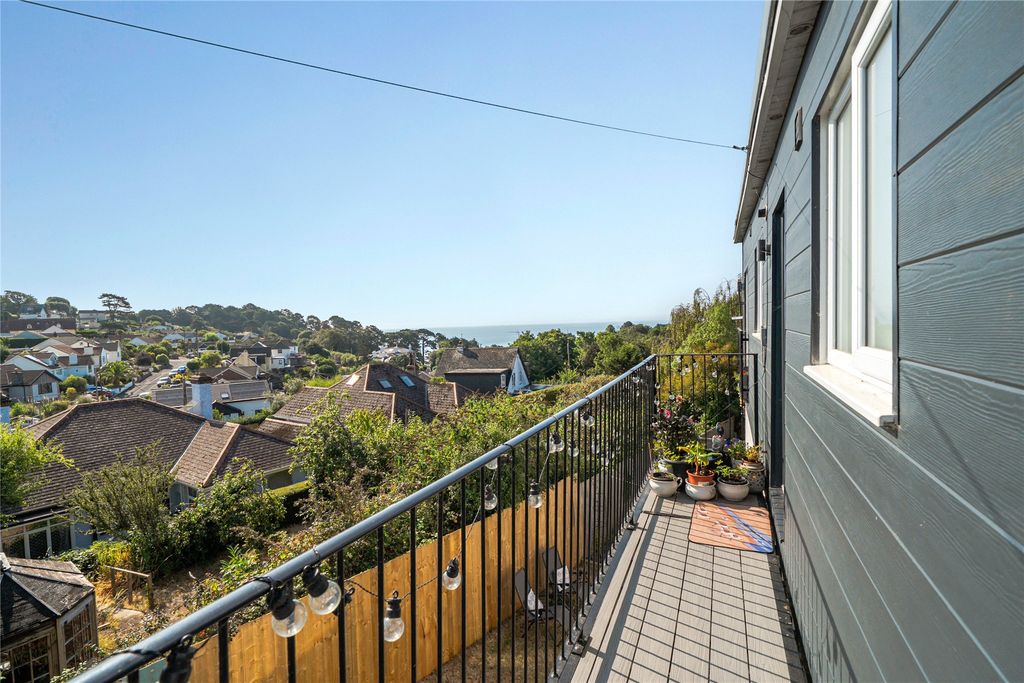Property photo 3 of 27 Sea View Balcony