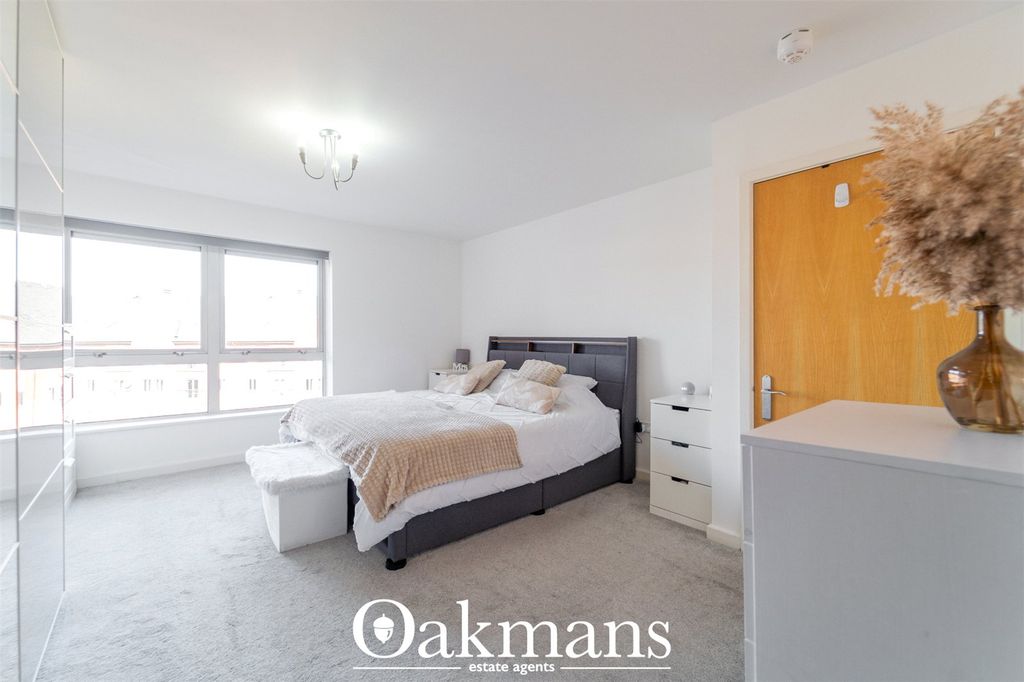 Additional image 12 of 2 bed flat for saleGeorge Street, Birmingham, West Midlands B3