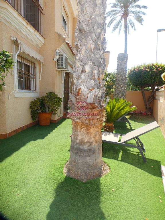 Property photo 2 of 36
