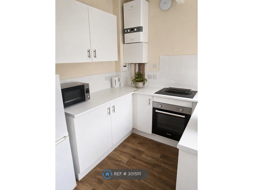 Property photo 2 of 13 Kitchen