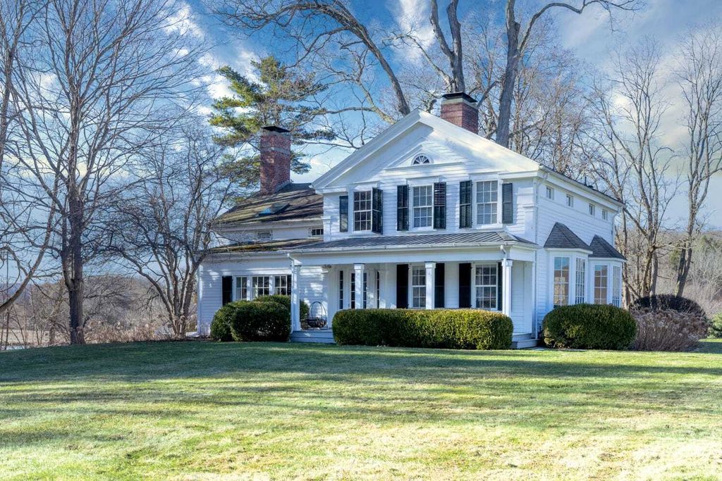 Property photo 1 of 11