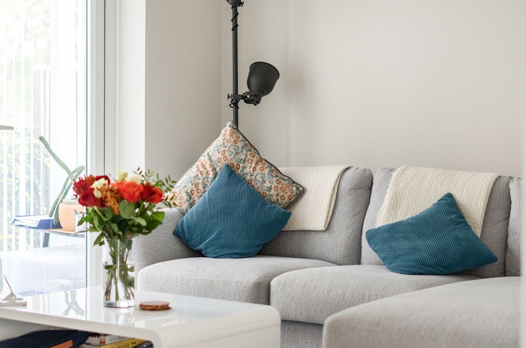 Property photo 3 of 27 1383952-17-6925Ad...