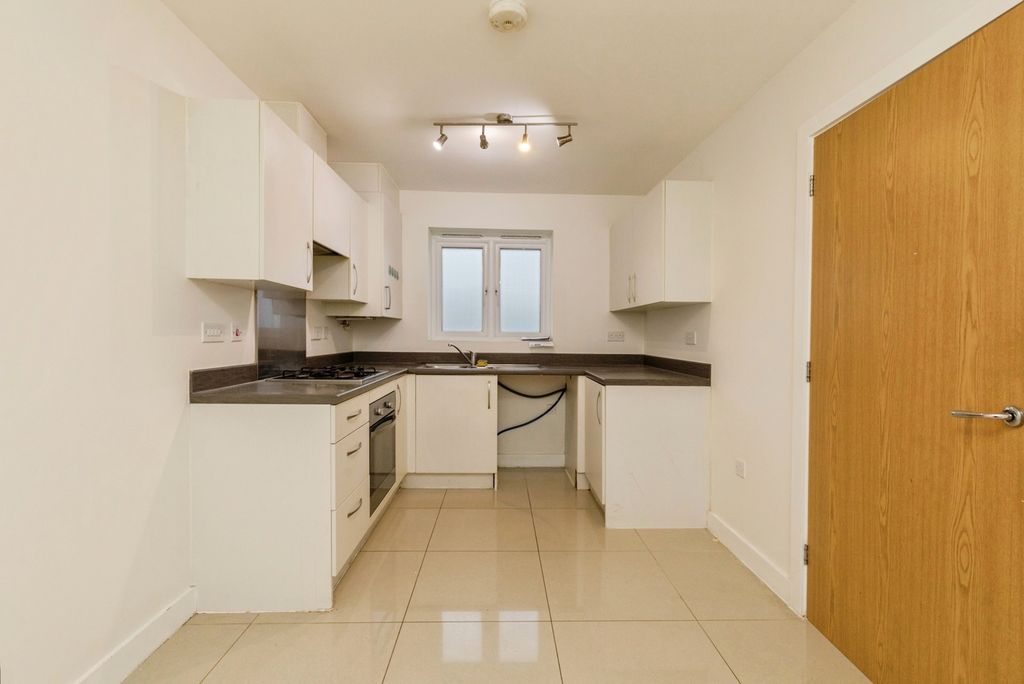 Property photo 2 of 9 Pbox-Img.Jpg