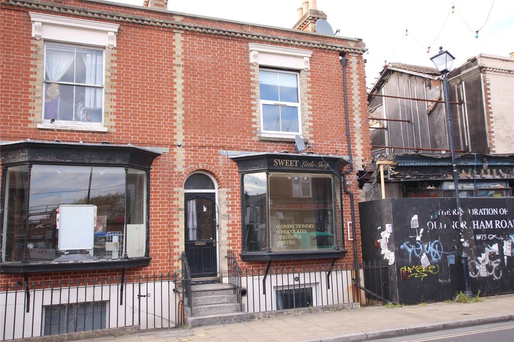 Property photo 1 of 10 Picture No. 02