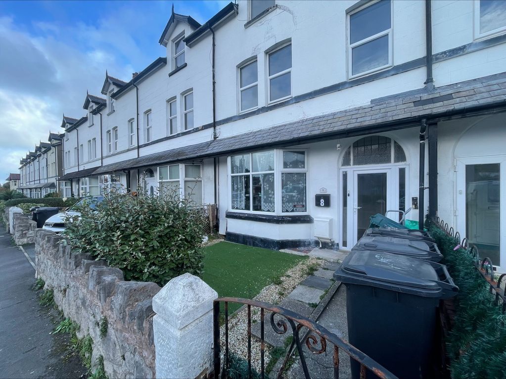 Property photo 1 of 5