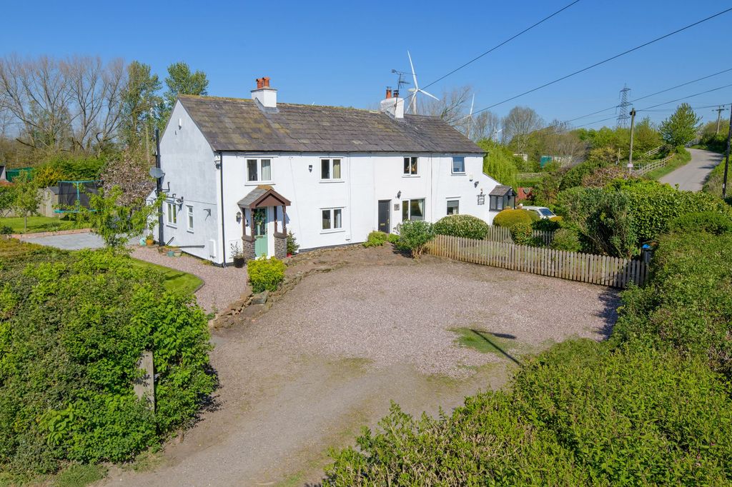 Property photo 1 of 30