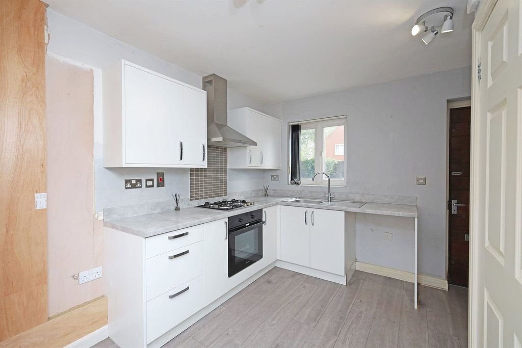 Property photo 2 of 17 Picture No. 02