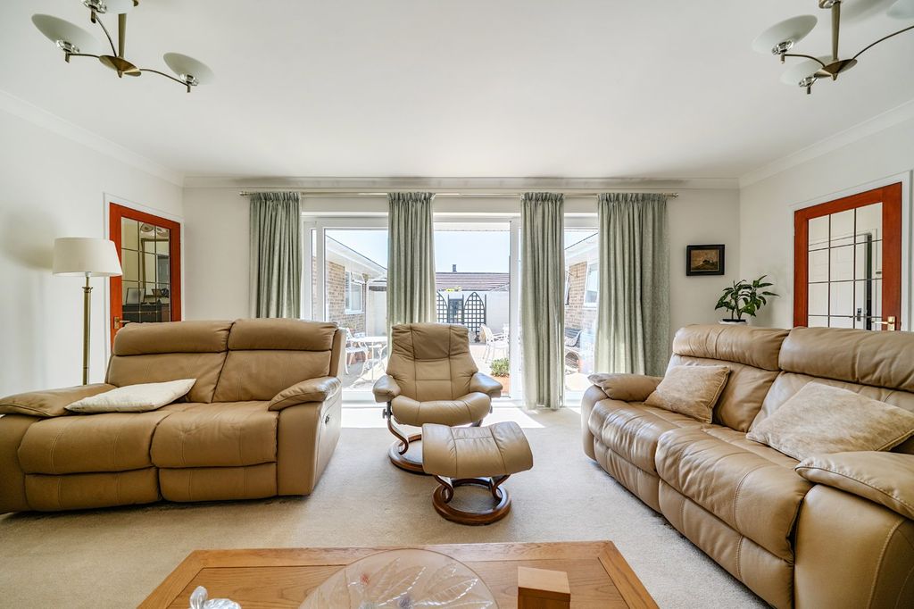 Property photo 3 of 19 Picture No. 80