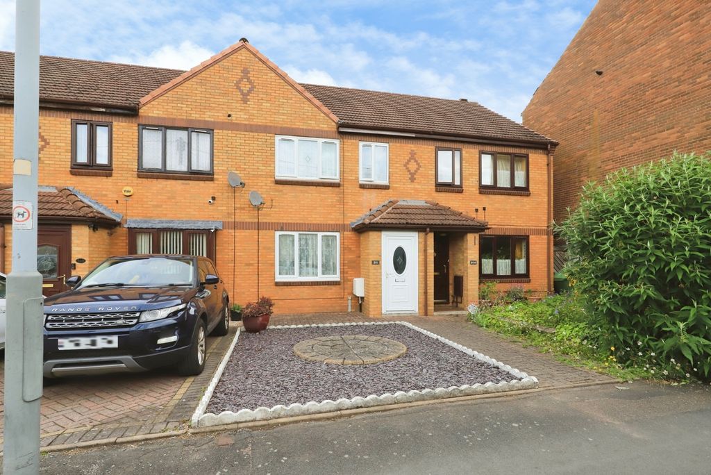 Property photo 1 of 20 Pbox-Img.Jpg