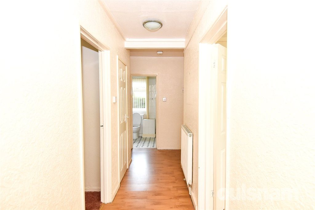 Property photo 2 of 18 Picture No. 02