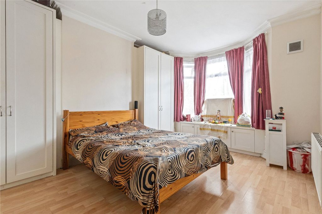 Property photo 2 of 10 Picture No. 07