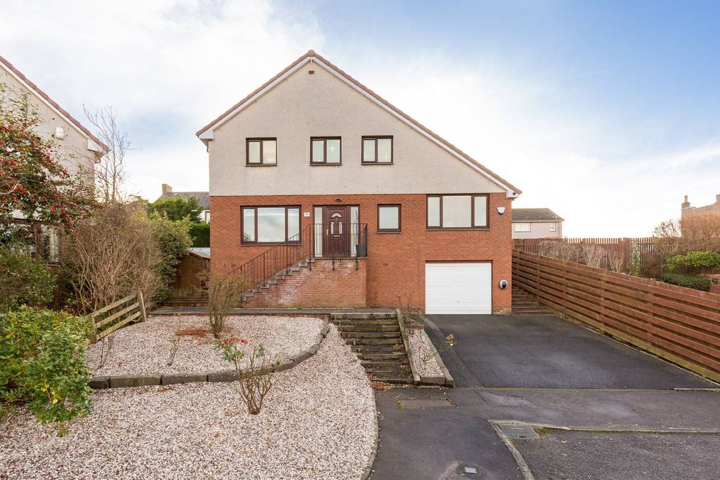 Property photo 1 of 30 Primary Property Image