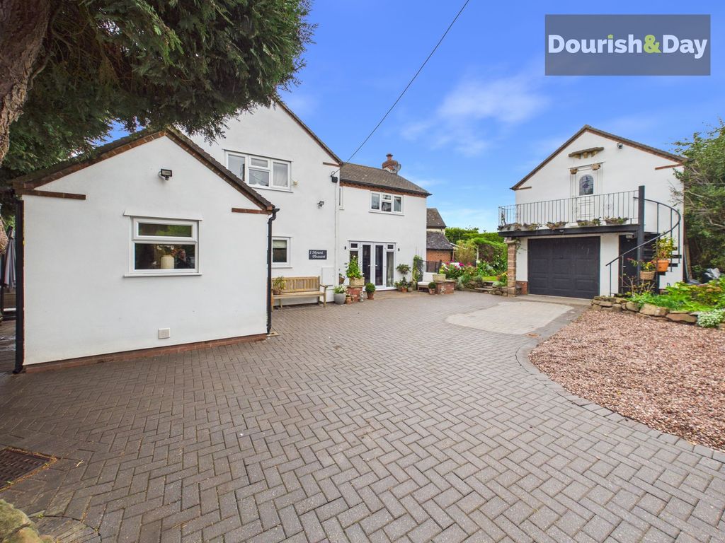 Property photo 1 of 31