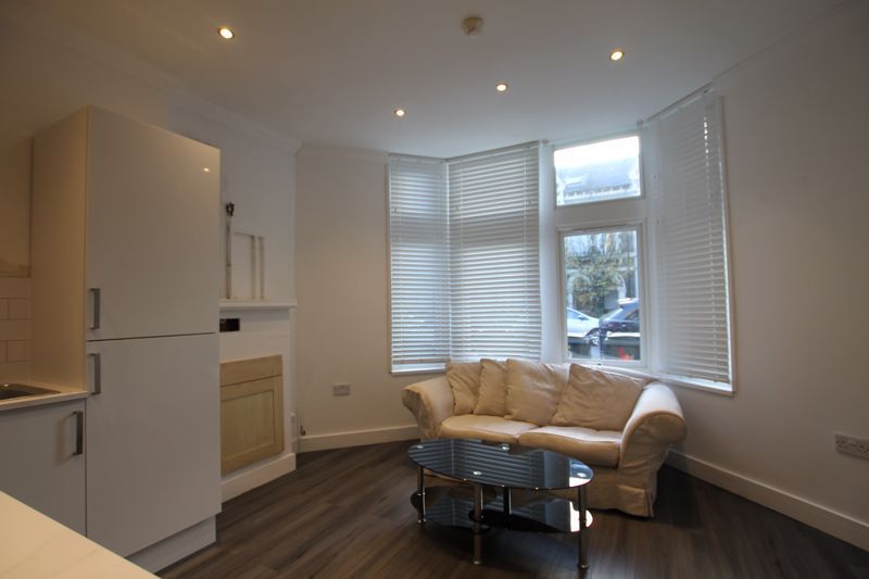 Property photo 2 of 5 Photo 11