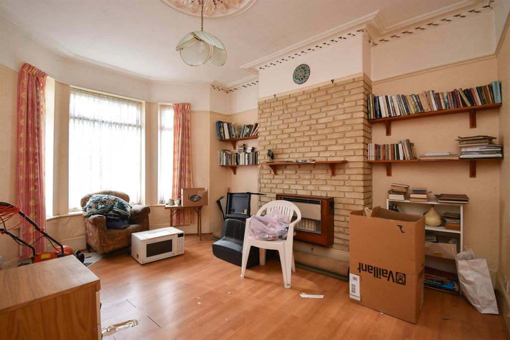 Property photo 2 of 16 Living Room