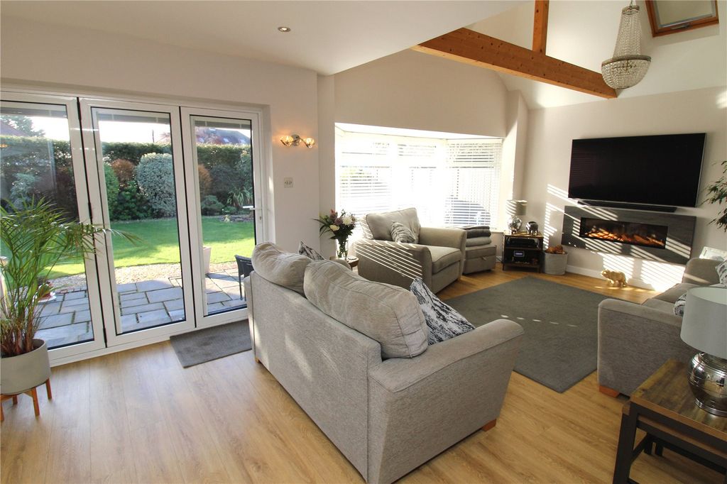 Property photo 3 of 21 Picture No. 04